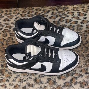 Nike Dunk Low Women's sneakers
